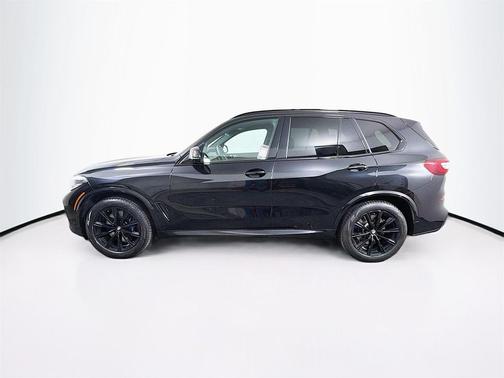 2023 BMW X5 M50i