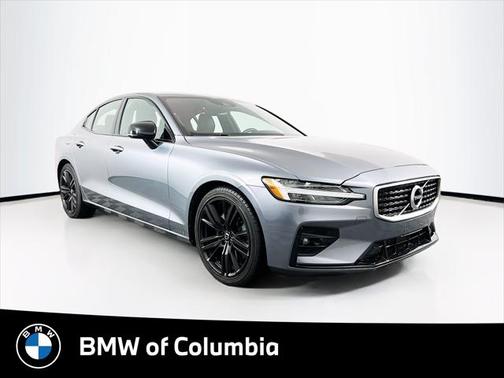 2019 Volvo S60 T6 R-Design