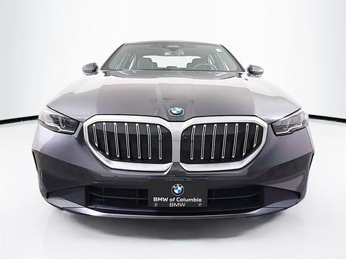 2025 BMW 530 xDrive