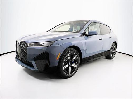 2025 BMW iX xDrive50