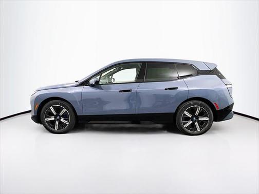 2025 BMW iX xDrive50