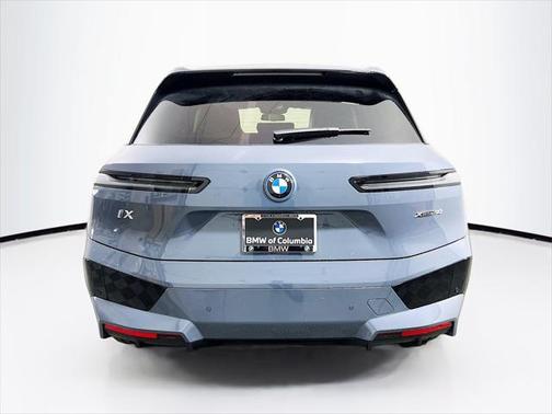 2025 BMW iX xDrive50