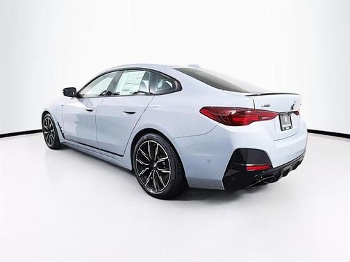 2026 BMW M440 i xDrive