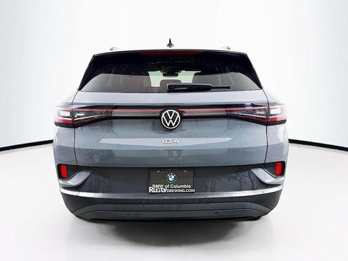 Pure Gray 2024 Volkswagen ID.4 S