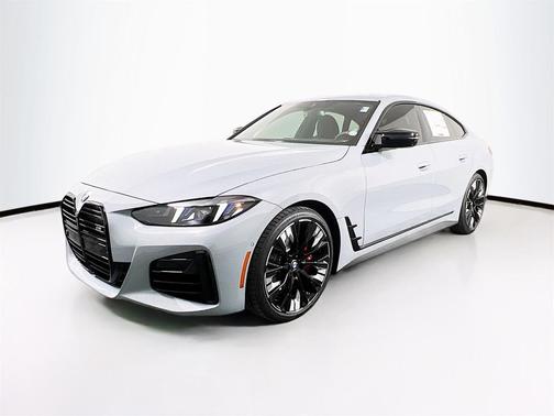 2025 BMW M440 i xDrive