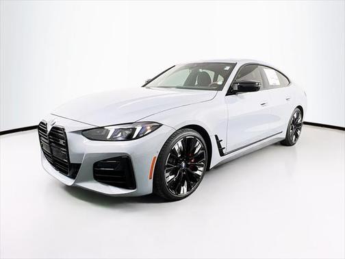 2025 BMW M440 i xDrive