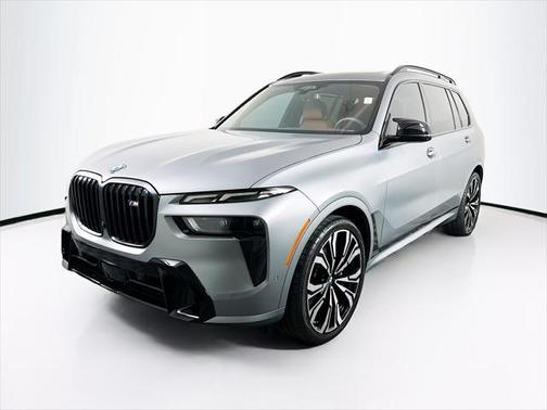 2024 BMW X7 M60i