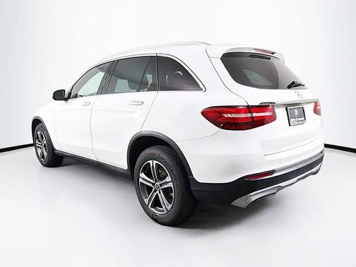 2018 Mercedes-Benz GLC 300 Base