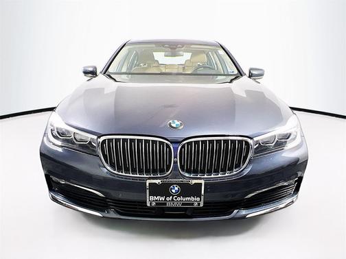 2018 BMW 740 xDrive