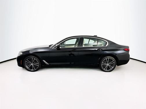 2022 BMW 530 i xDrive