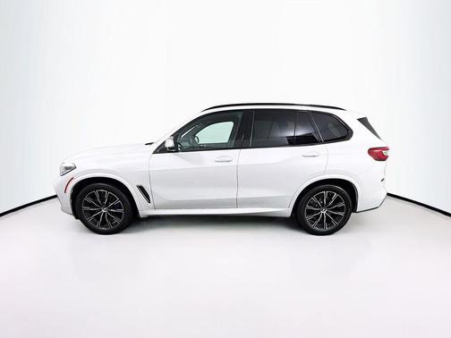 2023 BMW X5 M50i