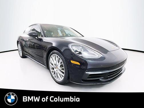 Jet Black Metallic 2018 Porsche Panamera 4S