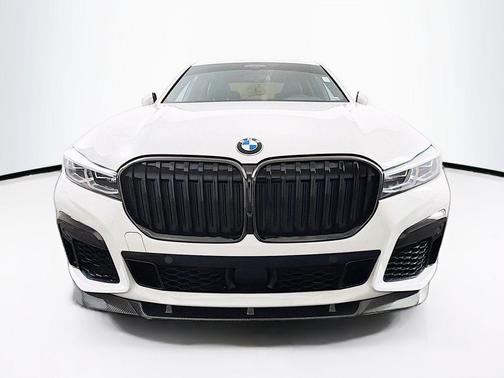 2021 BMW 750 i xDrive