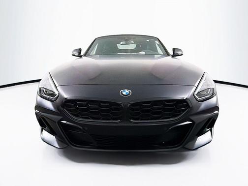 Black Sapphire Metallic 2026 BMW Z4 M40i