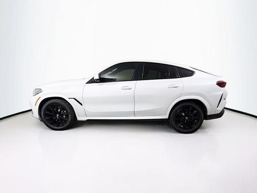 2022 BMW X6 xDrive40i