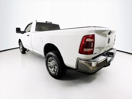 2023 RAM 3500 Tradesman Regular Cab 4x4 8' Box
