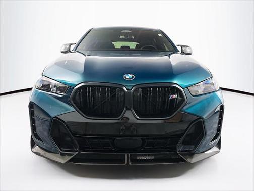 2025 BMW X6 M60i