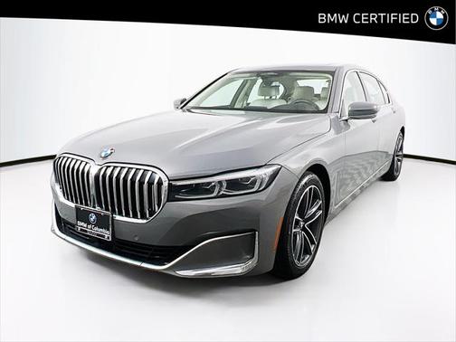 2022 BMW 750 i xDrive