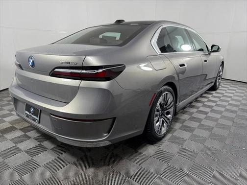 2025 BMW i7 eDrive50