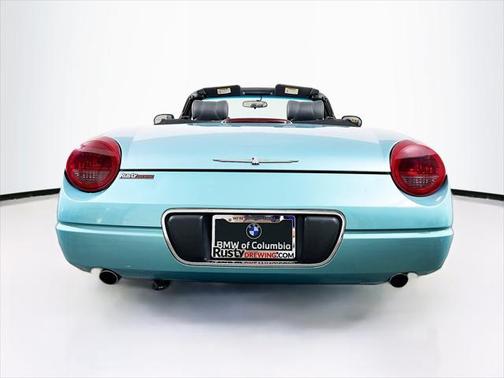 2002 Ford Thunderbird Base