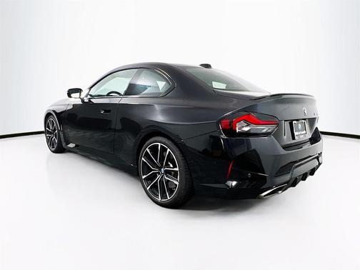 2024 BMW M240 i