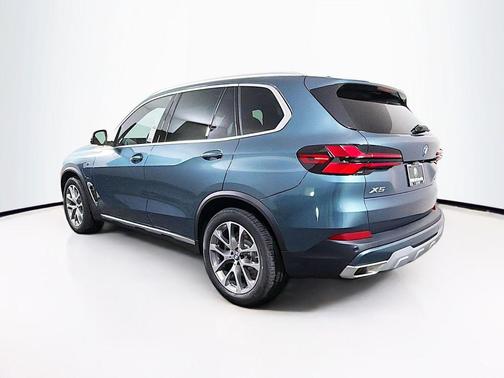 2026 BMW X5 PHEV xDrive50e