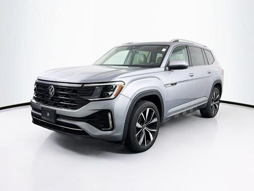 Silver Mist Metallic 2024 Volkswagen Atlas 2.0T SEL Premium R-Line 4MOTION