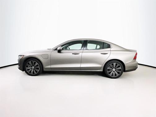 2021 Volvo S60 Recharge Plug-In Hybrid T8 Inscription