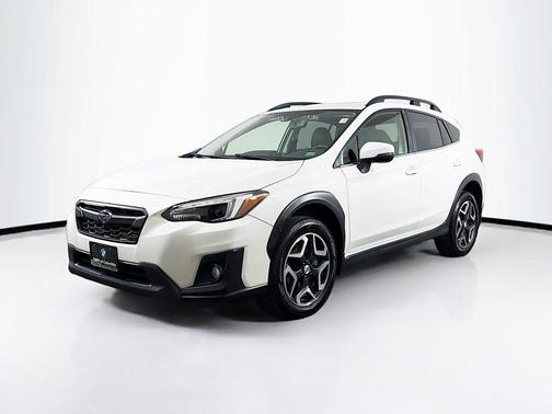 Crystal White Pearl 2018 Subaru Crosstrek 2.0i Limited