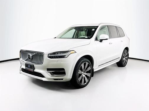2022 Volvo XC90 T6 Inscription