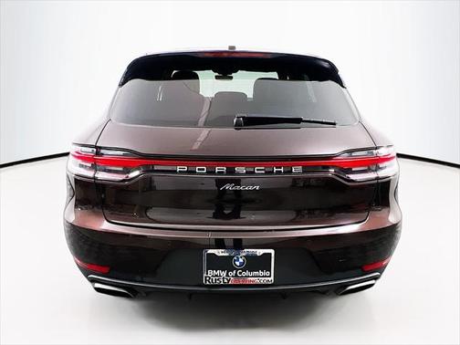 2021 Porsche Macan Base