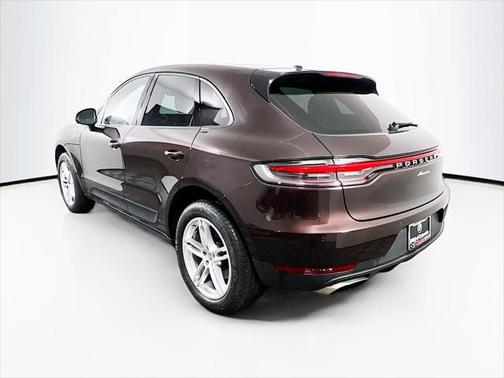 2021 Porsche Macan Base