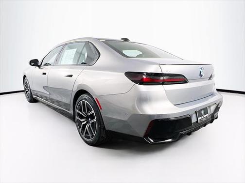 2025 BMW i7 xDrive60