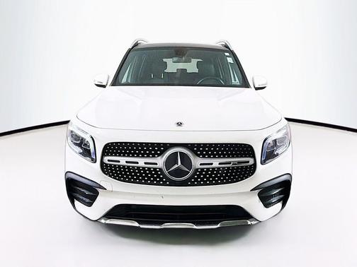 Polar White 2021 Mercedes-Benz GLB 250 4MATIC