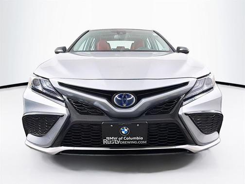 2024 Toyota Camry Hybrid SE