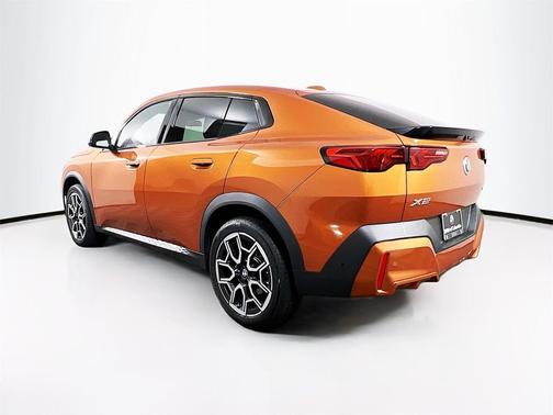2025 BMW X2 xDrive28i