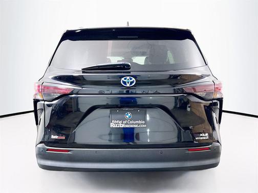 2024 Toyota Sienna XLE 7 Passenger