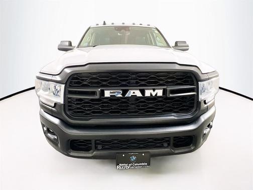 2020 RAM 2500 Tradesman Crew Cab 4X4 6'4' Box