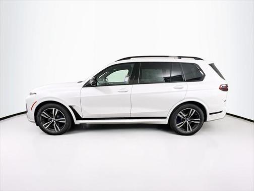 2026 BMW X7 M60i