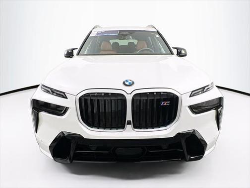 2026 BMW X7 M60i