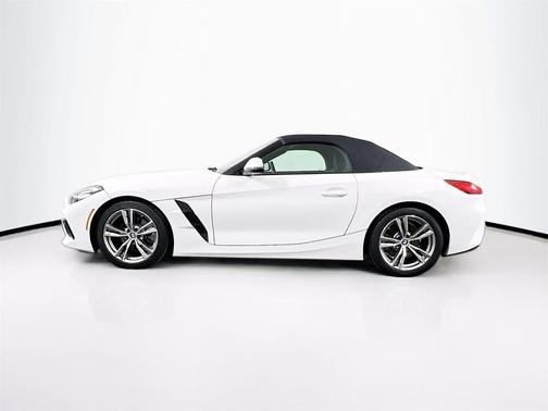2025 BMW Z4 sDrive30i