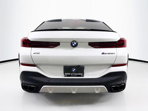2026 BMW X6 M60i