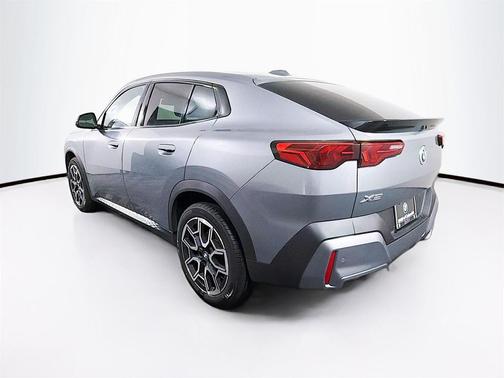 2025 BMW X2 xDrive28i