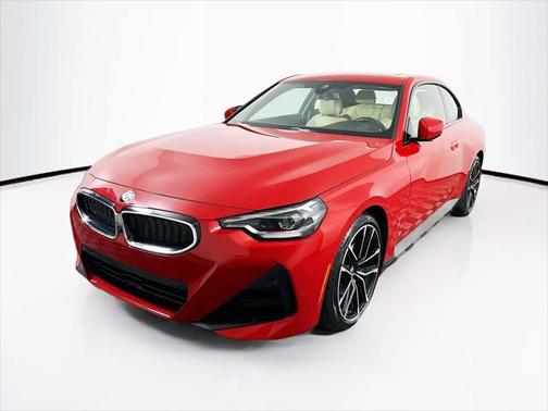 2022 BMW 230 i