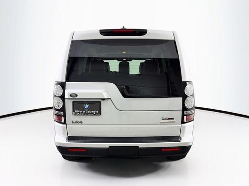 2016 Land Rover LR4 Base