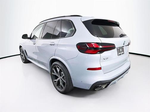 2026 BMW X5 PHEV xDrive50e