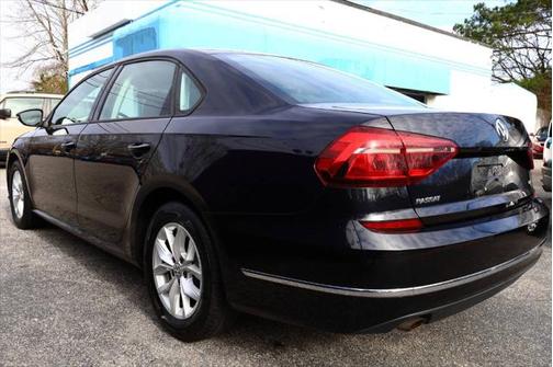 2018 Volkswagen Passat 2.0T S