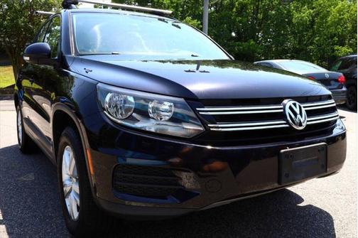 2016 Volkswagen Tiguan S