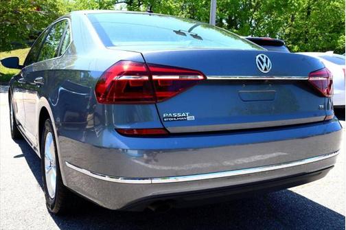 2017 Volkswagen Passat 1.8T S