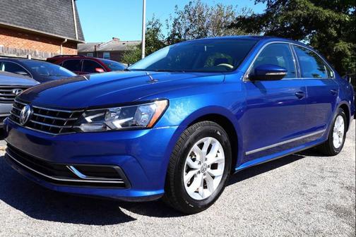 2016 Volkswagen Passat 1.8T R-Line